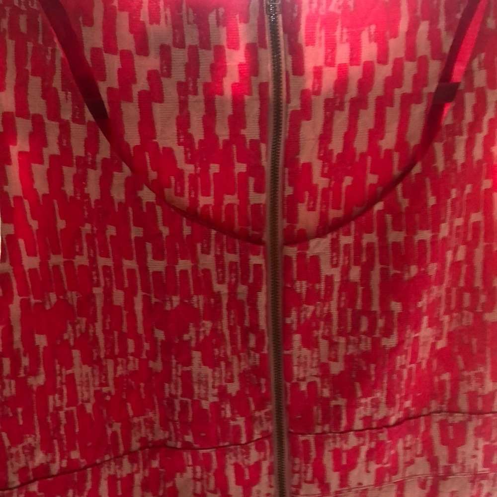 Taylor Dress with cut out detail and back zipper - Picture 5 of 9
